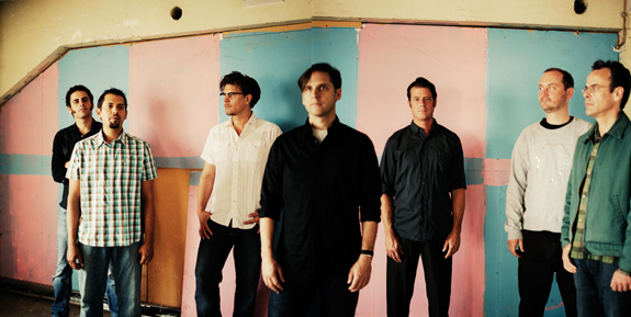 09calexico_board40(Gerald-von-Foris)_300_16x8_sRGB